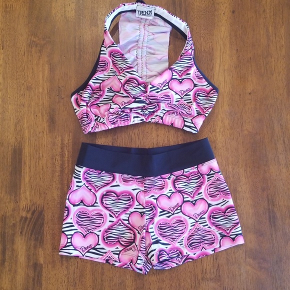 Trendy Trends Other - Girls 2-piece dance set, M